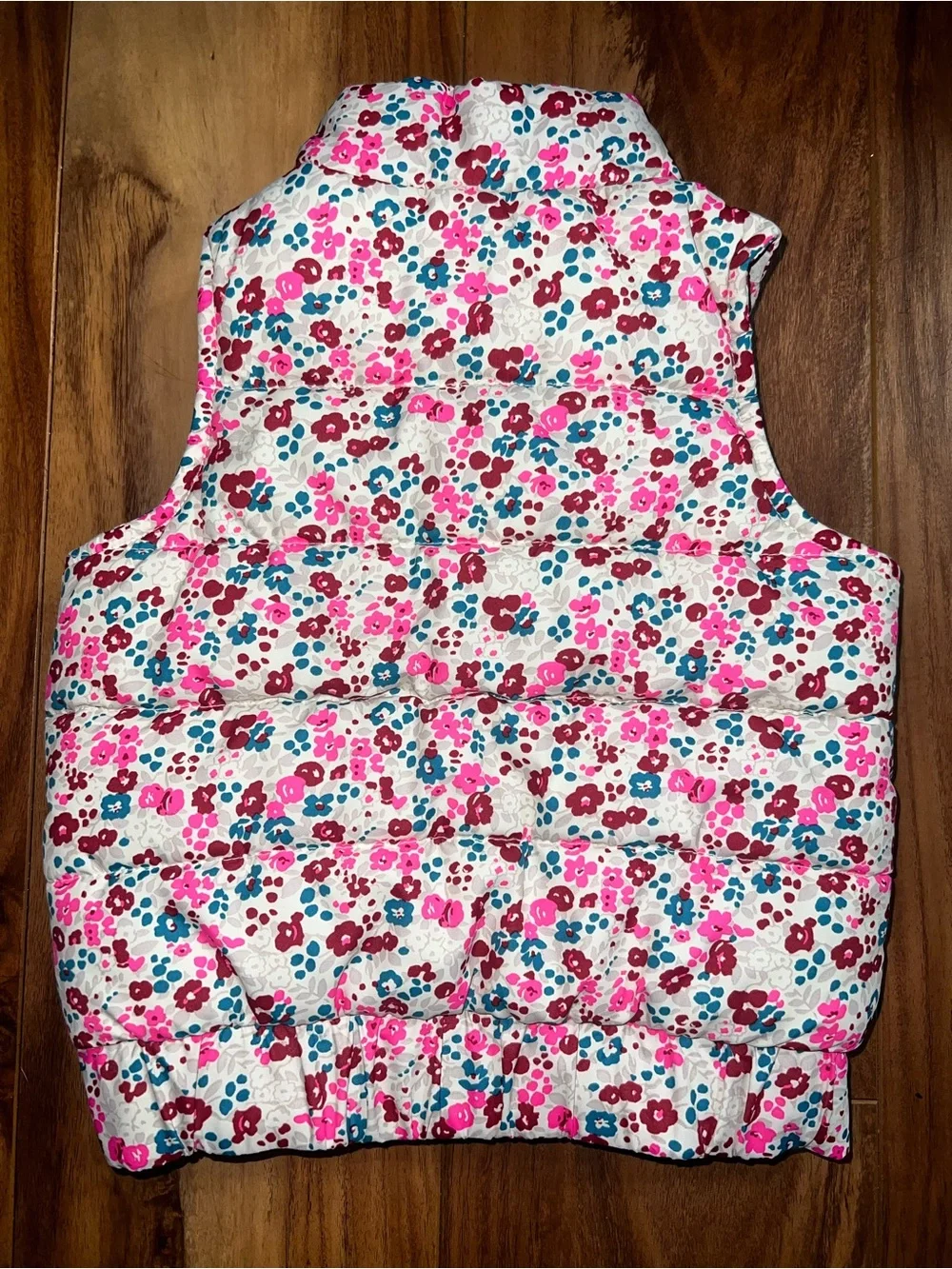 12M Oshkosh Vest